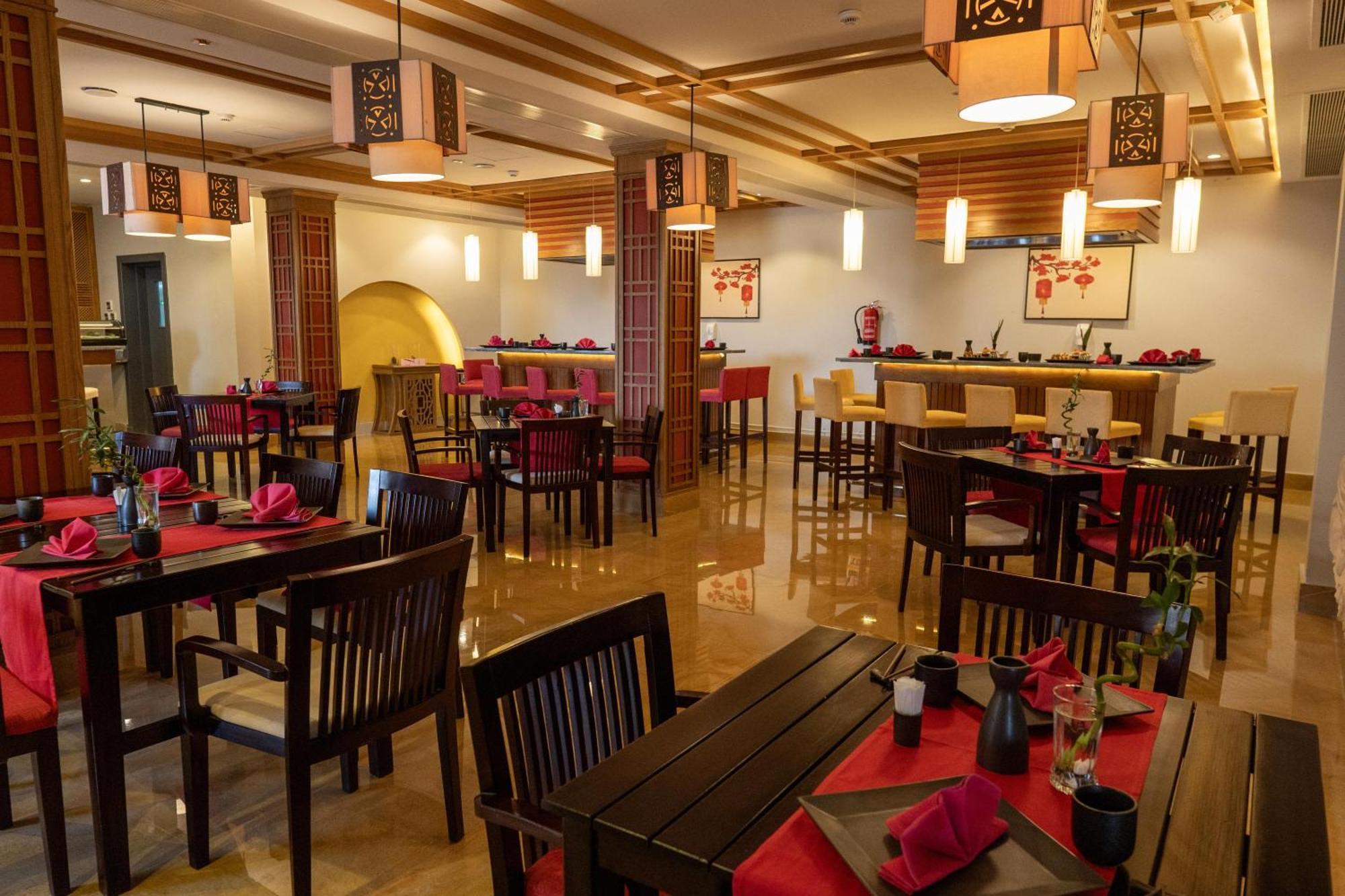 Sataya Resort Marsa Alam Exterior foto The interior of a restaurant in India
