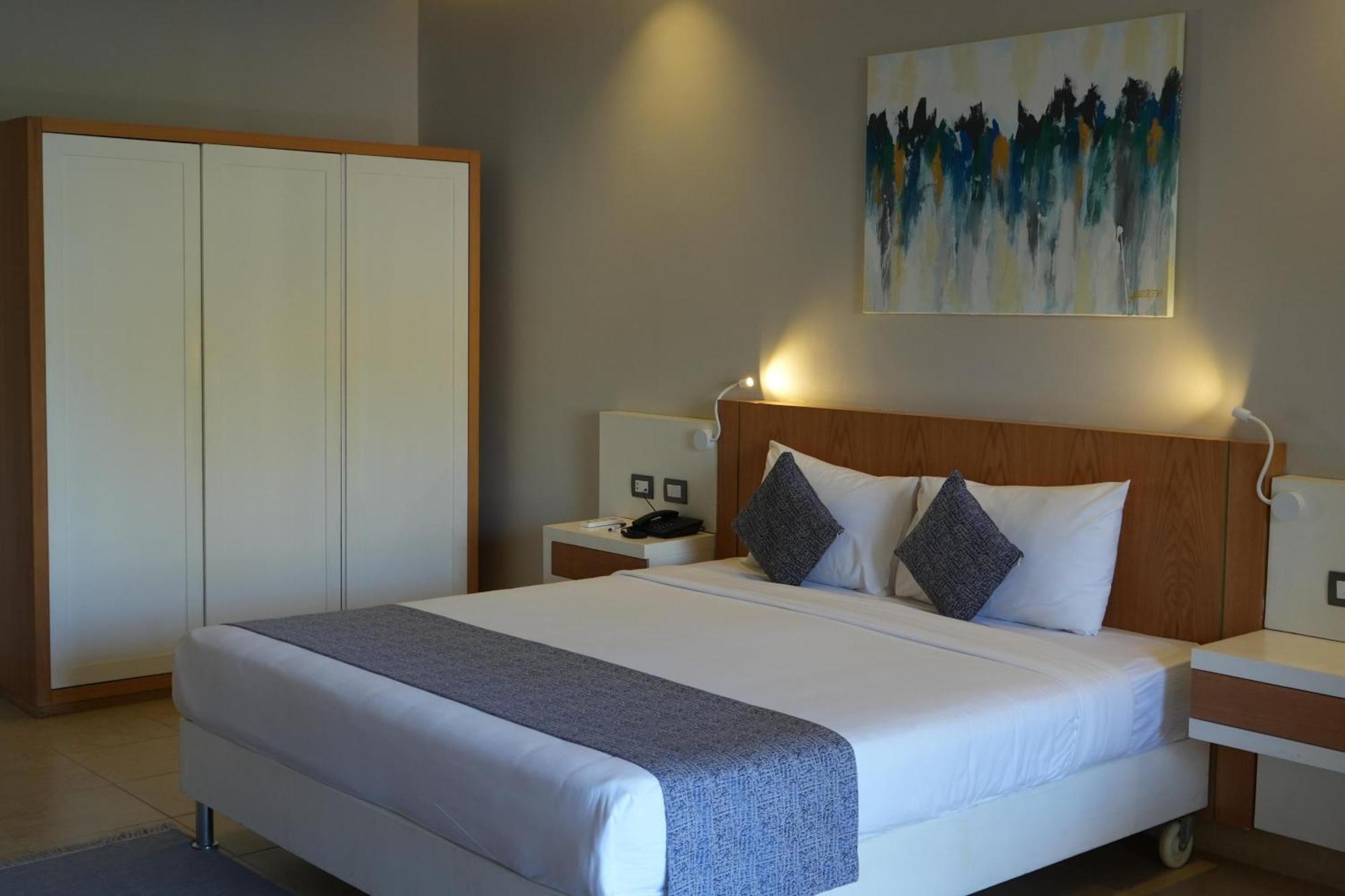 Sataya Resort Marsa Alam Exterior foto A bedroom at the hotel